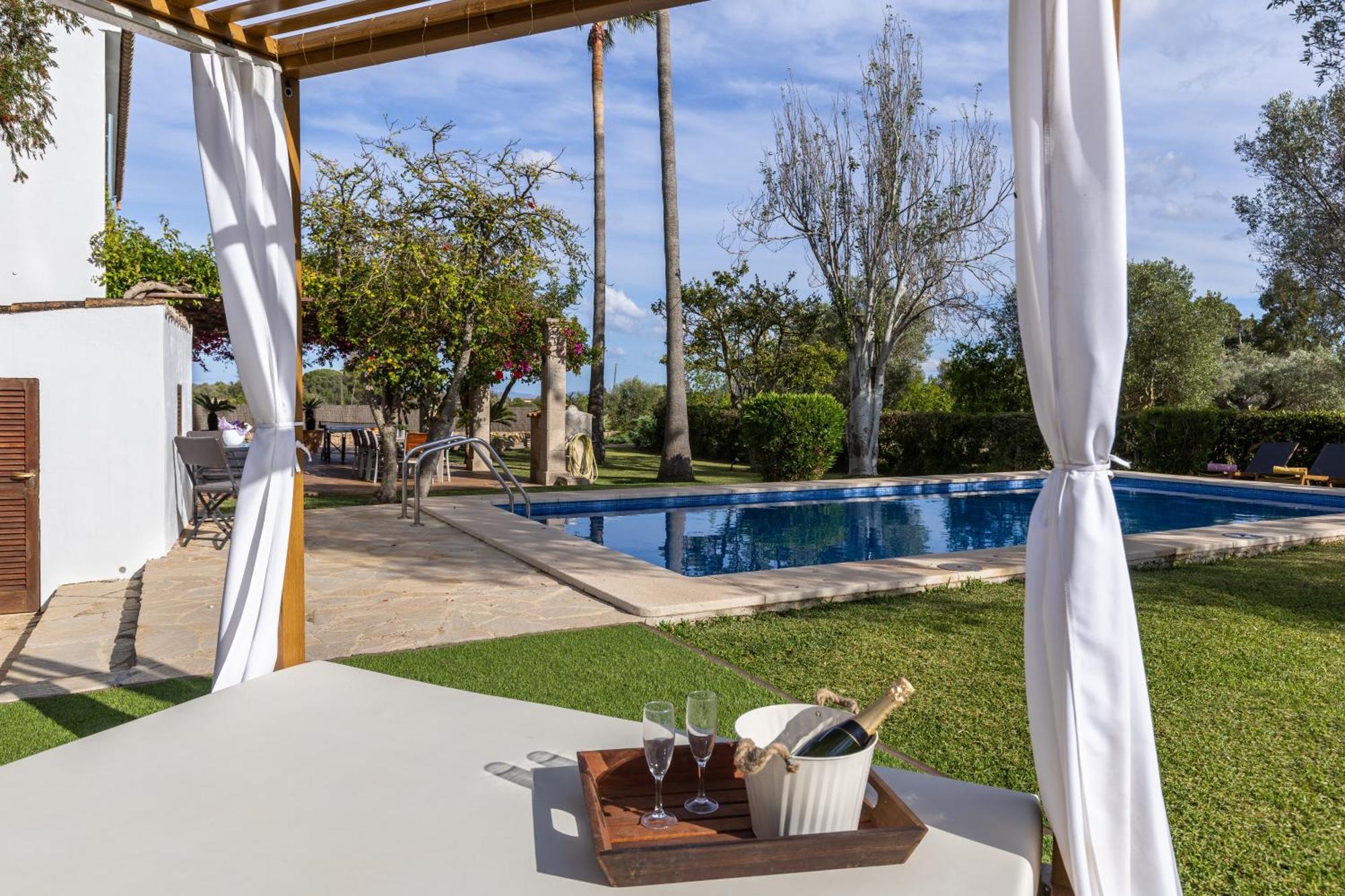 Villa Almadrava - Puerto Pollensa - Llenaire Bagian luar foto